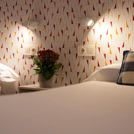 The Central House Barcelona Gracia Hostel