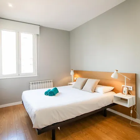 24mal1073-marvellous 2br Flat Near Sagrada Familia *