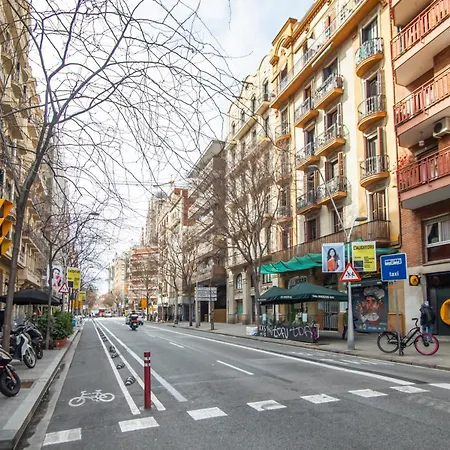 24mal1073-marvellous 2br Flat Near Sagrada Familia Apartment *