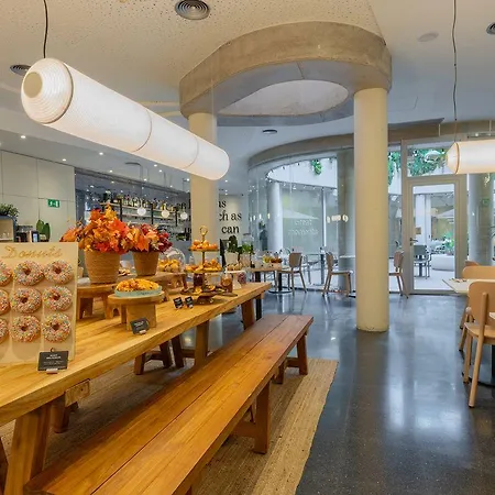 Casa Lit 3* برشلونة