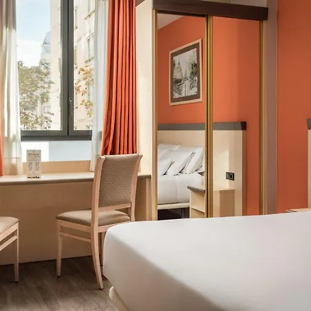 Sunotel Club Hotell 4*