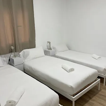 Tarradellas Sants Estació Apartamento *