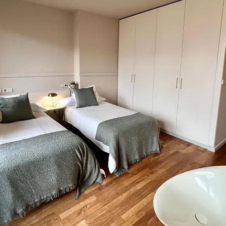 Luxury Modernist Penthouse Next Paseo De Gracia Apartment