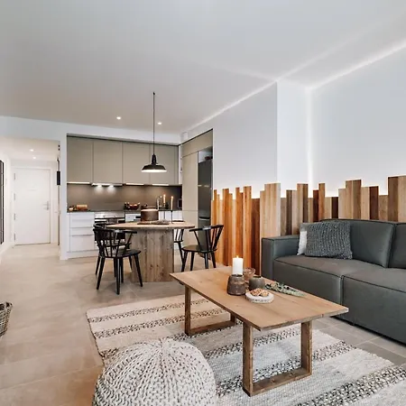 Taull - 3 Bedrooms In Eixample Esquerra Apartment *