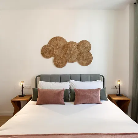 Lägenhet Charming 2br In Trendy Gracia *