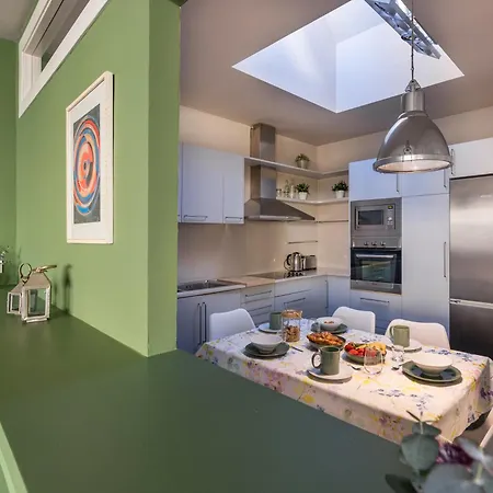 Luxury Modernist Penthouse Next Paseo De Gracia Apartment *