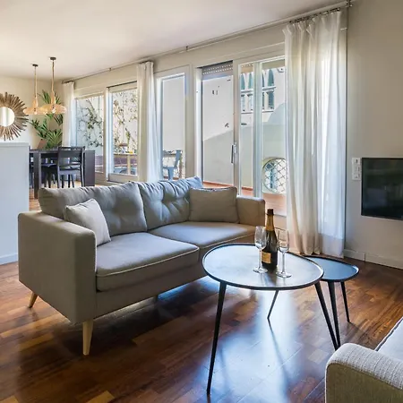 Luxury Modernist Penthouse Next Paseo De Gracia Apartment Barcelona