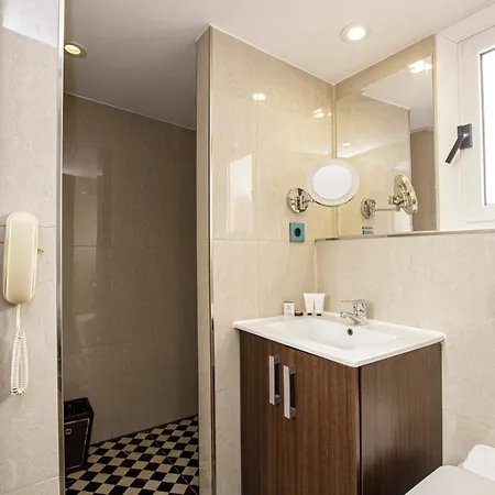 Διαμέρισμα Luminous Floor With Terrace *