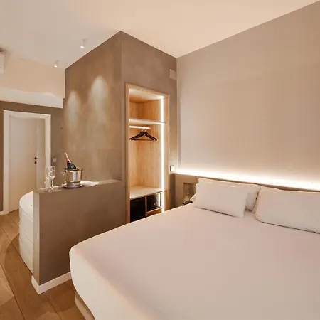Hotel Century