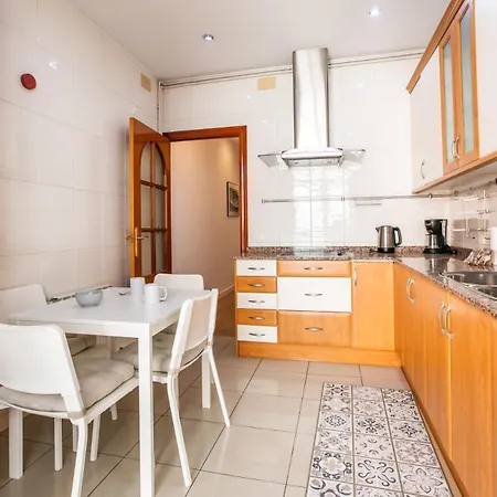 Lägenhet 42ara1026 - Spacious In Eixample Barcelona