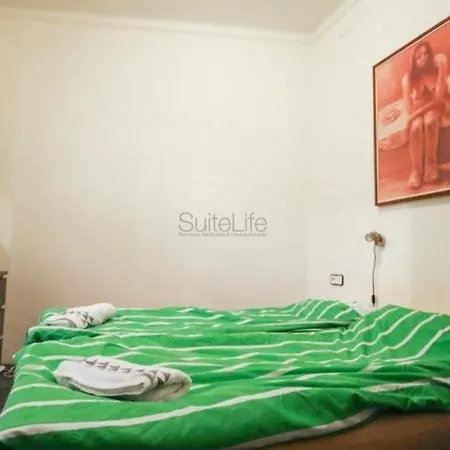 Spacious Aptmt Close To Pl Universidad And Pl Catalunya, 2,5 Bedrooms, Balcony, Heating, Elevator Min 31 Nights Apartment Barcelona