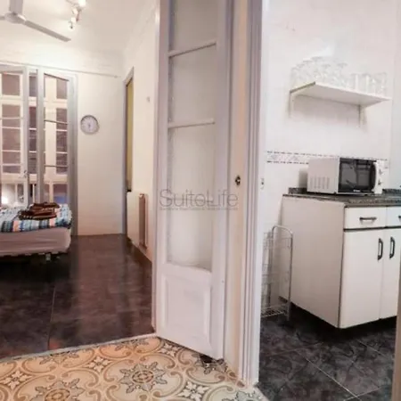 Apartment Spacious Aptmt Close To Pl Universidad And Pl Catalunya, 2,5 Bedrooms, Balcony, Heating, Elevator Min 31 Nights *