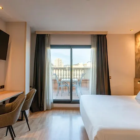 Sunotel Central מלון 4*