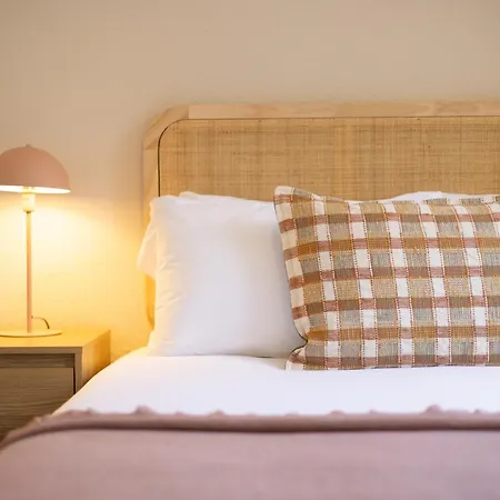 U-nique Rossello Ii Apartman