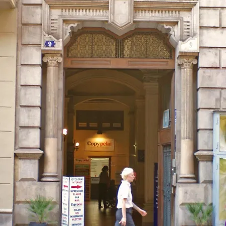 Flateli Pelayo H7 Apartament *