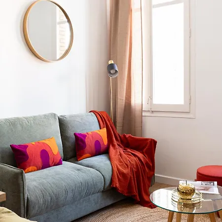 Lägenhet Charming 2br In Trendy Gracia Barcelona