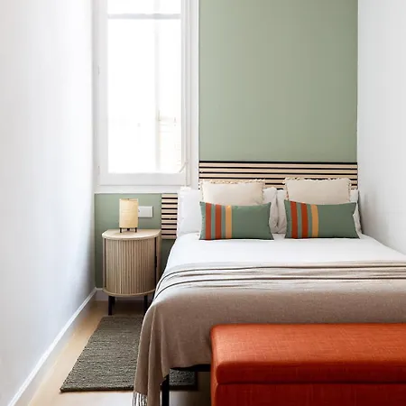 Lägenhet Charming 2br In Trendy Gracia Barcelona