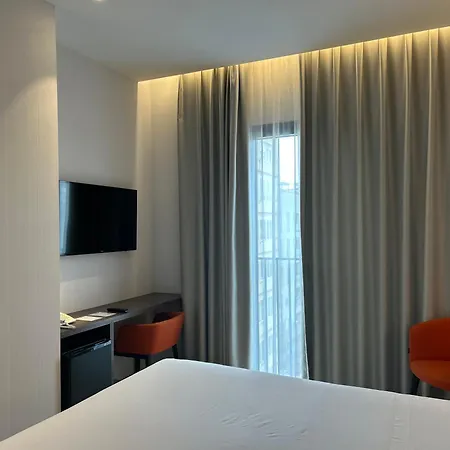Hotel Chi