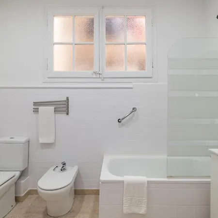Apartamento U-nique Creu Coberta Ii *