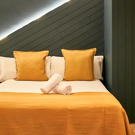 Hostel Sun & Moon Barcelona
