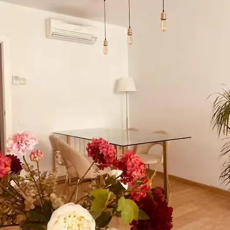 Fantastic 3 Bedrooms Apartment *