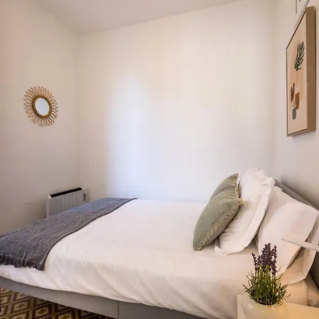 22ara1051- 4br Flat In The Center 公寓 巴塞罗那