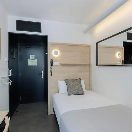 فندق Casa Lit 3*