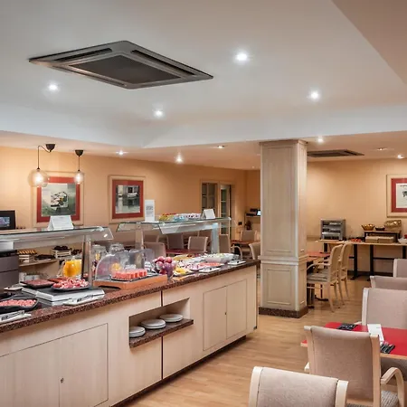 Sunotel Aston 3*
