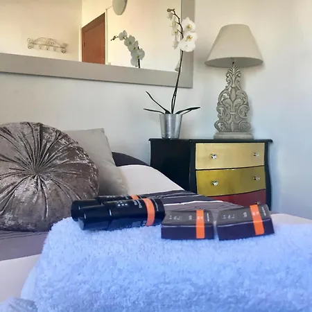 Hostal Alani Montjuic