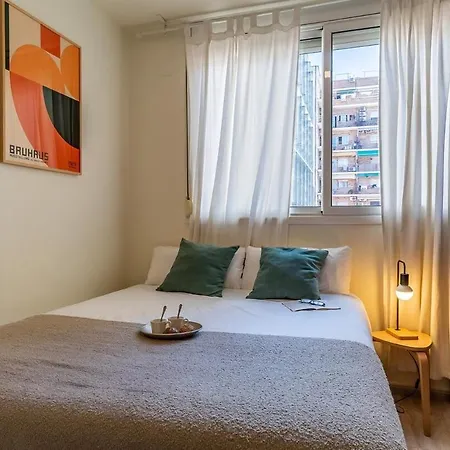 Canela Homes Arc De Triomf