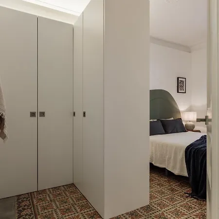Levia - 3 Bedrooms And Balcony In Eixample Esquerra شقة