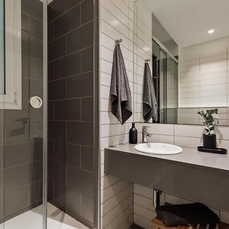 Levia - 3 Bedrooms And Balcony In Eixample Esquerra شقة *