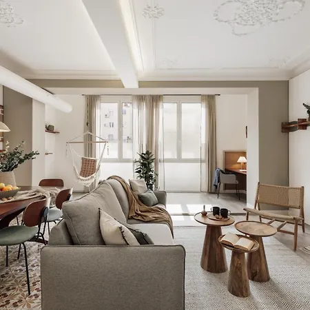 Levia - 3 Bedrooms And Balcony In Eixample Esquerra شقة برشلونة