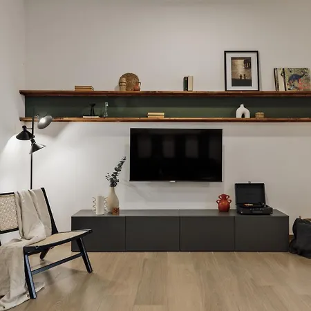 Reis - 3 Bedrooms And Balcony In De Gracia Daire Barselona