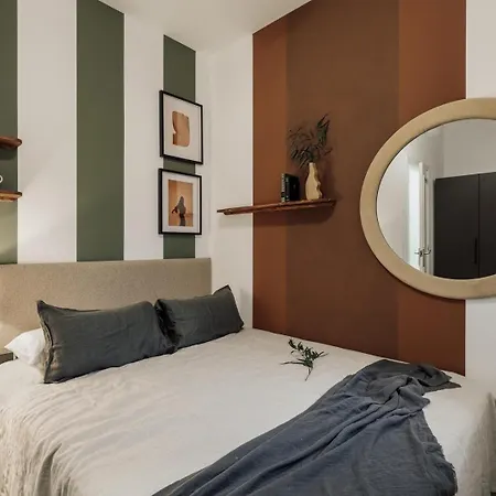 Daire Reis - 3 Bedrooms And Balcony In De Gracia
