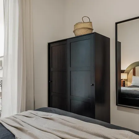 Reis - 3 Bedrooms And Balcony In De Gracia * Barselona