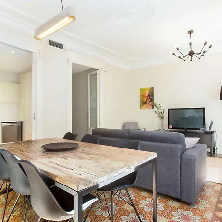 Apartament 4bedroom With Balcony In Ramblas 1 1