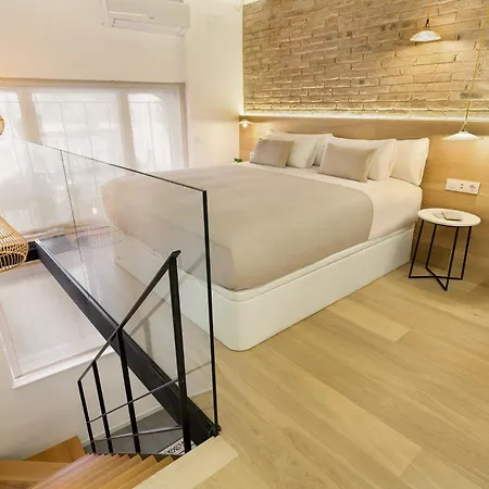 Apartment Friendly Parlament