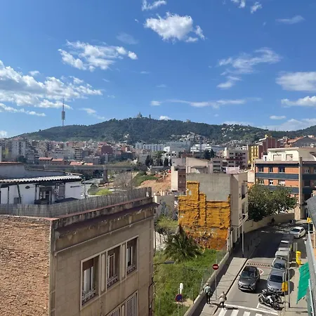 דירה Urban Flats Park Guell ברצלונה