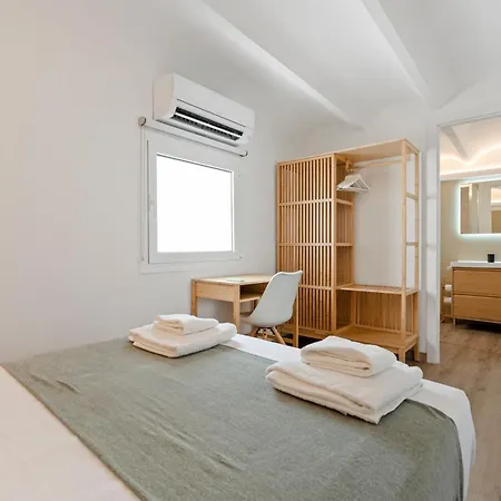 Flateli Pelayo H7 Apartament *