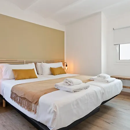 Apartament Flateli Pelayo H7 *