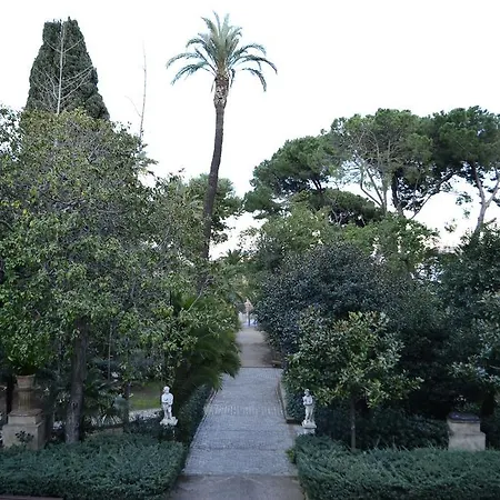 Residencia Salesiana Marti-codolar 2*