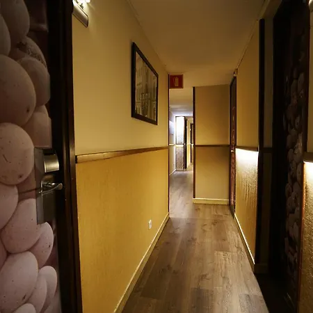 Adagio Hotel