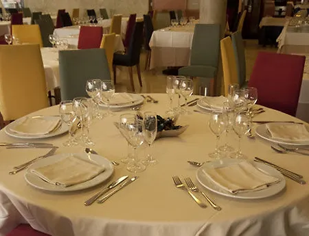 Отель Viladomat 3*
