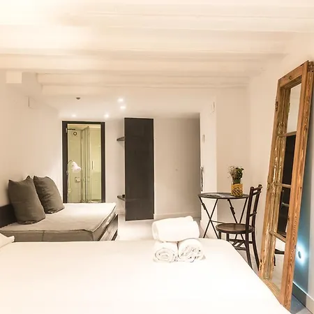 Eco Boutique Grau
