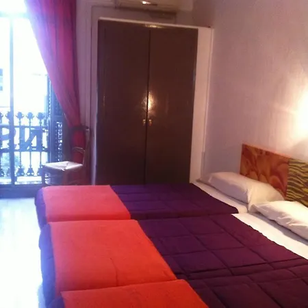 Aris Casa de hóspedes *