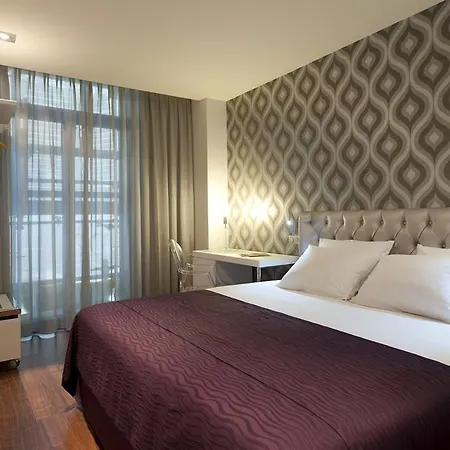 Ikonik Ramblas Hotel