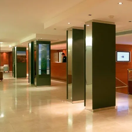 Acevi Villarroel Hotel 4*
