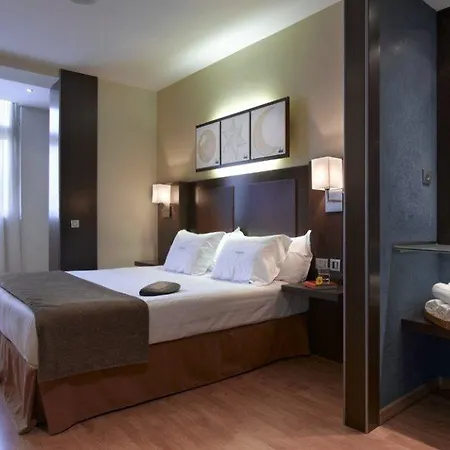 Acta Atrium Palace 4*