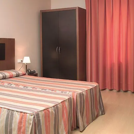 Adagio Hotel 2*